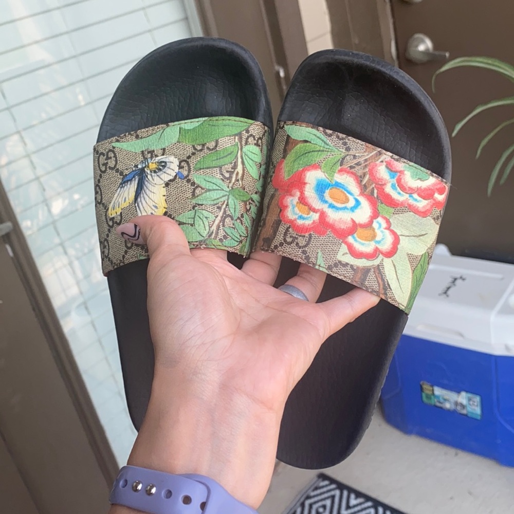 gucci bloom slides